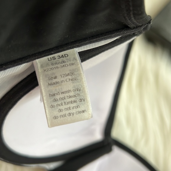 ⭐️⭐️Pin-up Style Pushup Strapless Bikini Top Size 34D - Picture 7 of 8